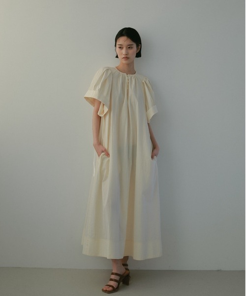 CASA FLINE（カーサフライン）の「【OC】オーガニックコットンタックスリーブ2wayドレス（ワンピース・レディース・アイボリー/ネイビー/ベージュ・FREE）」の9枚目の写真