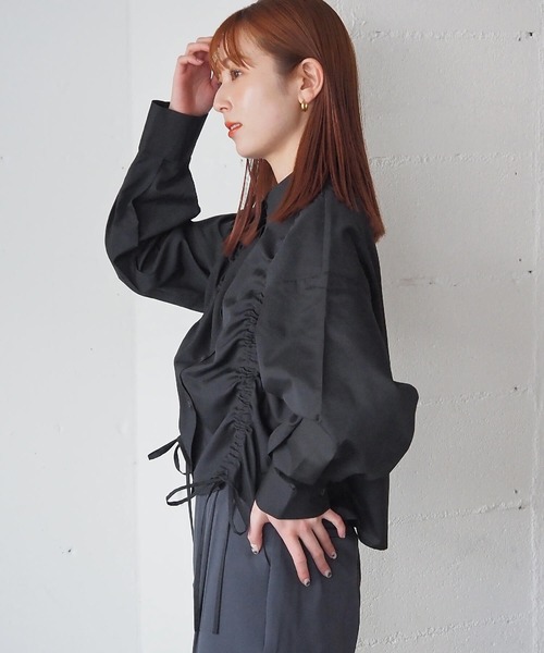 美品 トゥモローランド デプレ 日本製 比翼コットン ショート丈 長袖シャツ 黒 美品 トゥモローランド デプレ 日本製 比翼コットン ショート丈