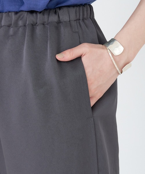 collex(コレックス)の「【手洗い可能】【新色】リラックスサテンパンツ2(その他パンツ・レディース・セージグリーン/ライラック/ブラウン系その他・1/2)」の13枚目の写真