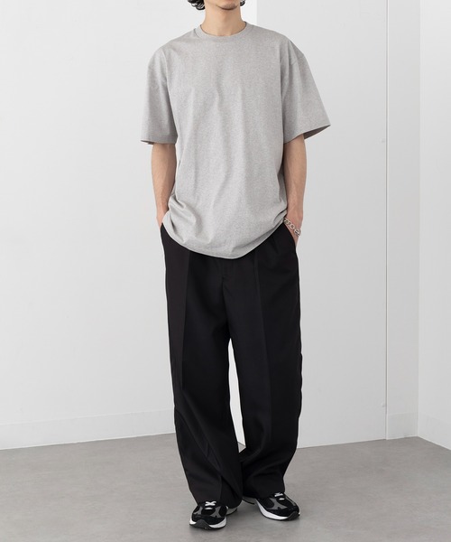 United Athle（ユナイテッドアスレ）の「【United Athle】6.0オンス オーセンティック オープンエンド ヘヴィーウェイト Tシャツ 半袖 無地Ｔ 4500（Tシャツ/カットソー・メンズ・ブラック/ネイビー/ホワイト/ライトブルー/スミクロ/グレー・S/M/L/XL）」の16枚目の写真