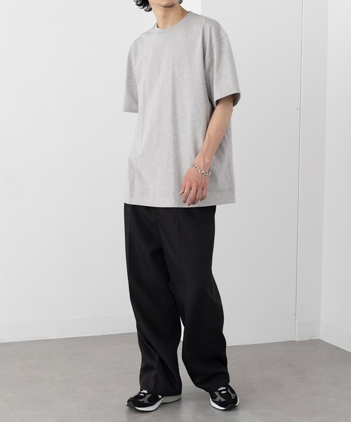 United Athle（ユナイテッドアスレ）の「【United Athle】6.0オンス オーセンティック オープンエンド ヘヴィーウェイト Tシャツ 半袖 無地Ｔ 4500（Tシャツ/カットソー・メンズ・ブラック/ネイビー/ホワイト/ライトブルー/スミクロ/グレー・S/M/L/XL）」の17枚目の写真