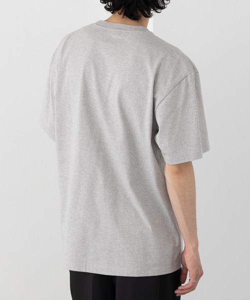 United Athle（ユナイテッドアスレ）の「【United Athle】6.0オンス オーセンティック オープンエンド ヘヴィーウェイト Tシャツ 半袖 無地Ｔ 4500（Tシャツ/カットソー・メンズ・ブラック/ネイビー/ホワイト/ライトブルー/スミクロ/グレー・S/M/L/XL）」の14枚目の写真