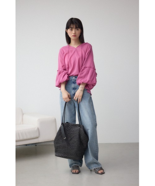 AZUL by moussy（アズールバイマウジー）の「チャームセットメッシュトートバッグ（トートバッグ・レディース・ブラック/ベージュ・FREE）」の3枚目の写真