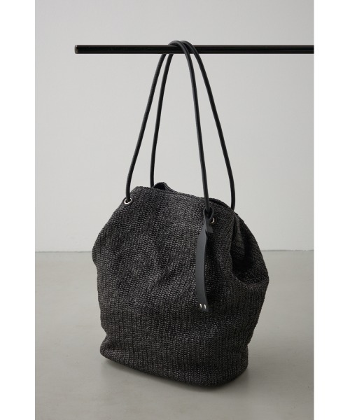 AZUL by moussy（アズールバイマウジー）の「チャームセットメッシュトートバッグ（トートバッグ・レディース・ブラック/ベージュ・FREE）」の4枚目の写真