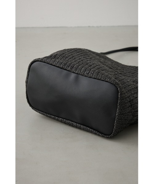 AZUL by moussy（アズールバイマウジー）の「チャームセットメッシュトートバッグ（トートバッグ・レディース・ブラック/ベージュ・FREE）」の11枚目の写真