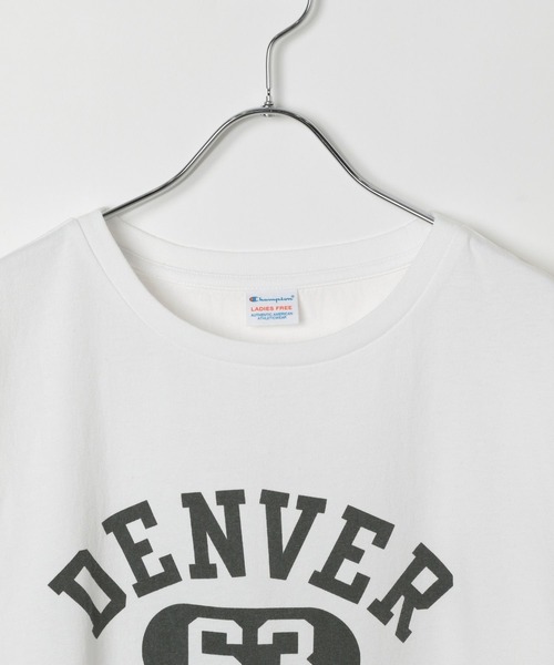 Champion(チャンピオン)の「【Champion(チャンピオン)】別注ロゴ半袖T(Tシャツ/カットソー・レディース・オフホワイト/ブルー/ブラック・FREE)」の12枚目の写真