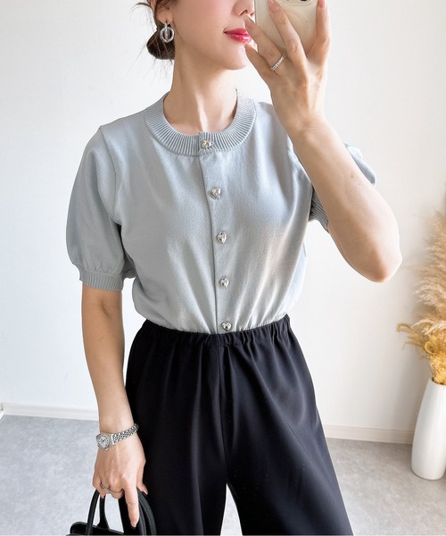 &. NOSTALGIA(アンドドットノスタルジア)の「【ZOZO限定】ハートボタンカーディガン(カーディガン/ボレロ・レディース・ホワイト/ピンク/レッド/ブラック/グレー/グレイッシュブルー・M)」の14枚目の写真