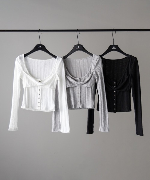 me+em select(ミームセレクト)の「※※【 3color 】フロントボタンオープンネックリブカットソートップス / front button open neck ribbed cutsew tops(Tシャツ/カットソー・レディース・ブラック/グレー/ホワイト・FREE)」の13枚目の写真