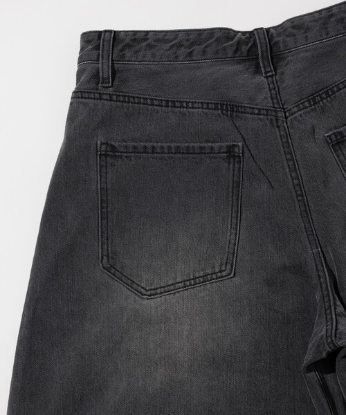 FREAK'S STORE(フリークスストア)の「FREAK’S STORE/フリークスストア ワイドシルエット ヴィンテージ加工 カーブ デニム クロップド ショートパンツ(その他パンツ・メンズ・サックスブルー/ネイビー/ブラック/ダークネイビー・MEDIUM/LARGE)」の13枚目の写真