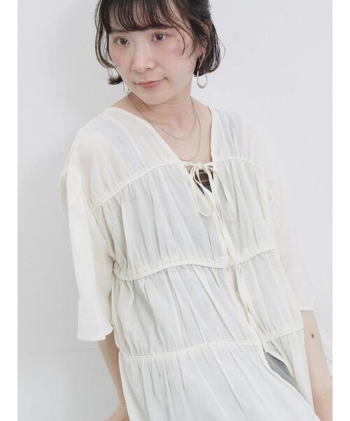 Samansa Mos2 blue（サマンサモスモスブルー）の「リボンギャザーティアードブラウス（シャツ/ブラウス・レディース・ブラック/キナリ/ピンク・F）」の22枚目の写真