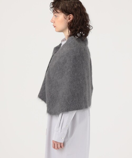 TOMORROWLAND (トゥモローランド)の「JIL SANDER CAPE ケープニット(ニット/セーター・レディース・ライトベージュ/ライトグレー・34)」の5枚目の写真