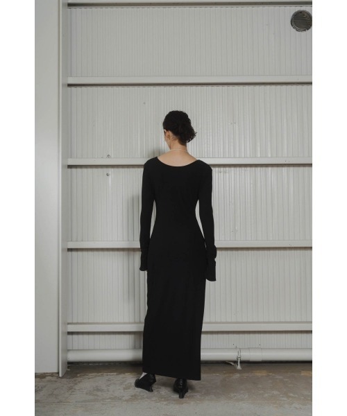 Knuth Marf(クヌースマーフ)の「2way layered one piece(ワンピース・レディース・ブラック/グレイッシュベージュ・SMALL/MEDIUM/X-SMALL)」の11枚目の写真