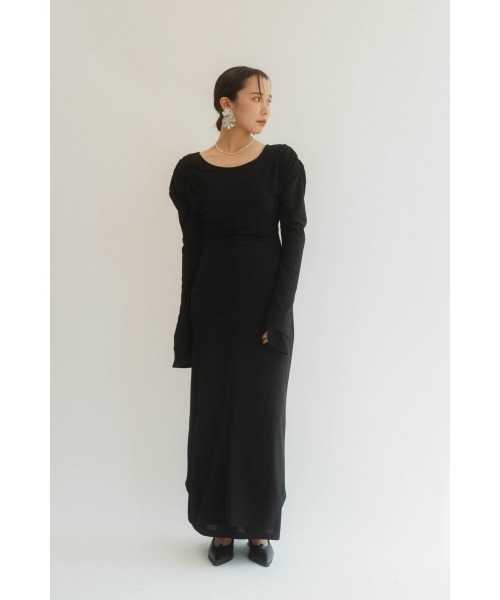 Knuth Marf(クヌースマーフ)の「2way layered one piece(ワンピース・レディース・ブラック/グレイッシュベージュ・SMALL/MEDIUM/X-SMALL)」の19枚目の写真