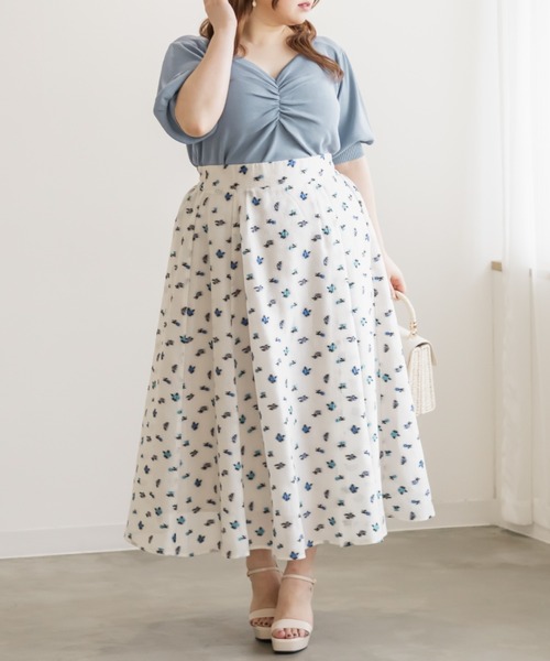 CLETTE(クレット)の「シャーリングハートネック半袖ニット(ニット/セーター・レディース・ピンク/グリーン/パープル/イエロー/ブラック/レッド/ブルー/オフホワイト・LL/4L/3L)」の15枚目の写真