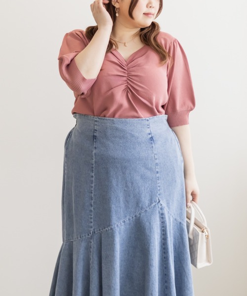CLETTE(クレット)の「シャーリングハートネック半袖ニット(ニット/セーター・レディース・ピンク/グリーン/パープル/イエロー/ブラック/レッド/ブルー/オフホワイト・LL/4L/3L)」の19枚目の写真