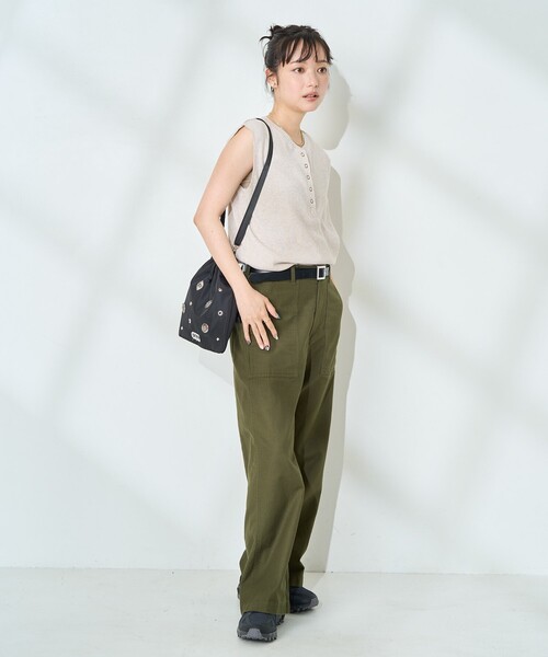 FREAK'S STORE(フリークスストア)の「ワッフル フレンチスリーブ ヘンリーTシャツ(Tシャツ/カットソー・レディース・ブラック/その他/オフホワイト/ナチュラル/ブルー・フリ-)」の10枚目の写真