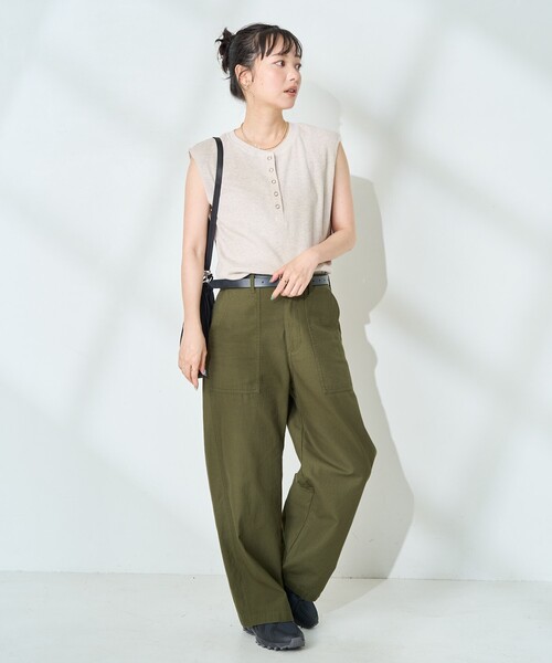 FREAK'S STORE(フリークスストア)の「ワッフル フレンチスリーブ ヘンリーTシャツ(Tシャツ/カットソー・レディース・ブラック/その他/オフホワイト/ナチュラル/ブルー・フリ-)」の12枚目の写真