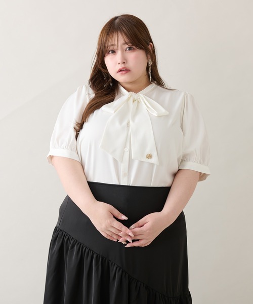 Louiosy(ルオシー)の「【大きいサイズ】チャーム付きアソートボウタイブラウス(シャツ/ブラウス・レディース・ブルー系その他/オフホワイト・3L/X-LARGE/4L)」の22枚目の写真