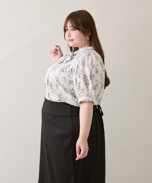 Louiosy(ルオシー)の「【大きいサイズ】チャーム付きアソートボウタイブラウス(シャツ/ブラウス・レディース・ブルー系その他/オフホワイト・3L/X-LARGE/4L)」の17枚目の写真
