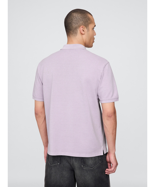 GAP（ギャップ）の「リラックス ピケポロシャツ 無地（ポロシャツ・メンズ・カーキ/ブラウン/ライトパープル/オフホワイト/グレー/パープル・L/XL/S/M/XS）」の18枚目の写真