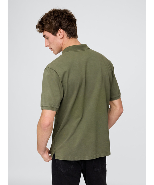 GAP（ギャップ）の「リラックス ピケポロシャツ 無地（ポロシャツ・メンズ・カーキ/ブラウン/ライトパープル/オフホワイト/グレー/パープル・L/XL/S/M/XS）」の19枚目の写真