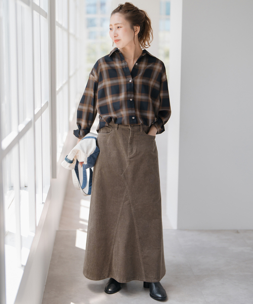 Spick & Span(スピックアンドスパン)の「ストレッチコーデュロイスカート(スカート・レディース・ブラウン系その他/カーキ・36/38/40)」の5枚目の写真