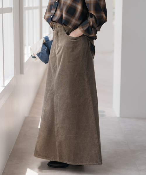 Spick & Span(スピックアンドスパン)の「ストレッチコーデュロイスカート(スカート・レディース・ブラウン系その他/カーキ・36/38/40)」の11枚目の写真