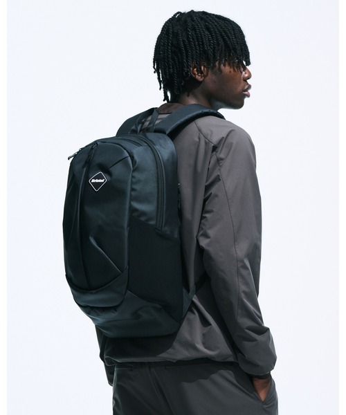 ESSENTIAL BACKPACK（バックパック/リュック）｜F.C.Real Bristol
