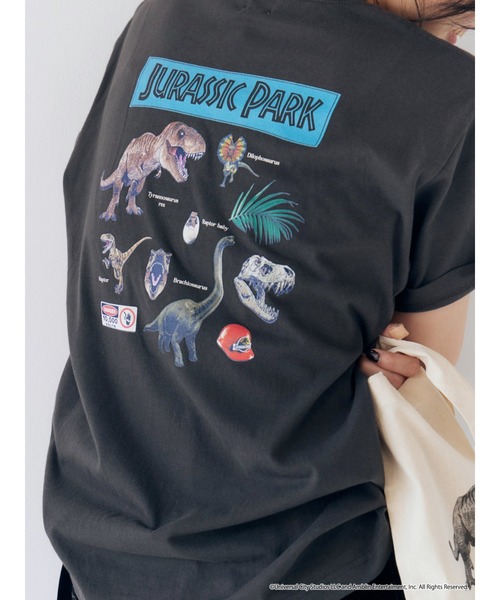 Ungrid(アングリッド)の「【別注】JURASIC PARK/ロゴプリントT(Tシャツ/カットソー・レディース・オフホワイト/ブラック・FREE)」の16枚目の写真