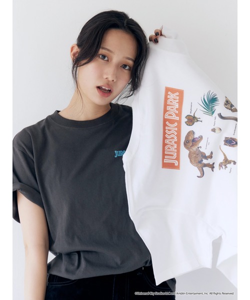 Ungrid(アングリッド)の「【別注】JURASIC PARK/ロゴプリントT(Tシャツ/カットソー・レディース・オフホワイト/ブラック・FREE)」の17枚目の写真