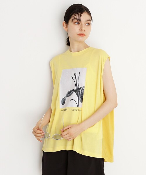 THE SHOP TK （ザ ショップ ティーケー ）の「異素材切替フォトプリントTシャツ【洗える】（Tシャツ/カットソー・レディース・オフホワイト/イエロー系その他/ブラウン系その他・99）」の3枚目の写真