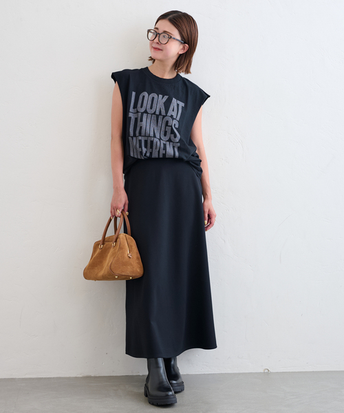 U by SPICK&SPAN（ユーバイスピックアンドスパン）の「SCREEN STARS/スクリーンスターズ 別注ロゴノースリーブ（Tシャツ/カットソー・レディース・ブラック/ホワイト/チャコールグレー・FREE）」の8枚目の写真