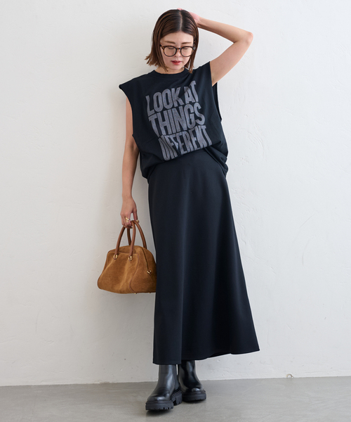 U by SPICK&SPAN（ユーバイスピックアンドスパン）の「SCREEN STARS/スクリーンスターズ 別注ロゴノースリーブ（Tシャツ/カットソー・レディース・ブラック/ホワイト/チャコールグレー・FREE）」の9枚目の写真