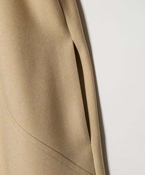 EMMEL REFINES（エメルリファインズ）の「＜EMMEL REFINES＞EM キリカエ Aライン ミニ ワンピース（ワンピース・レディース・ブラック/ベージュ・FREE）」の10枚目の写真