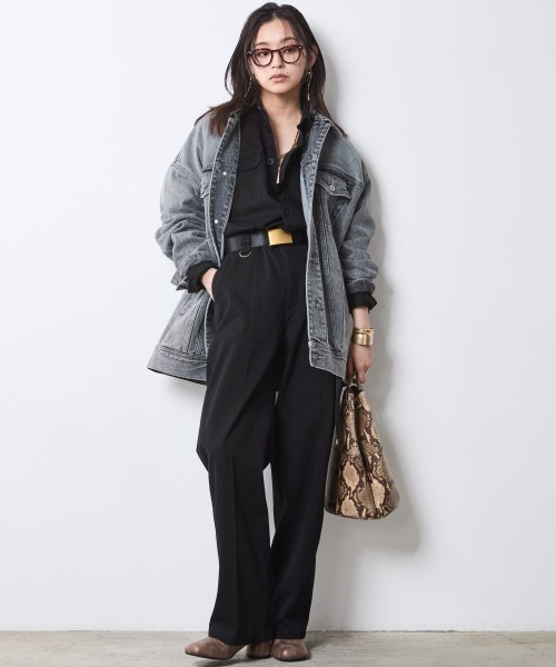 CHIC STYLE（シックスタイル）の「綿100％ビッグシルエットデニムジャケット＜大きいサイズ有＞シックスタイル（デニムジャケット・レディース・ブルー系/ブラック系・1/2/3）」の10枚目の写真