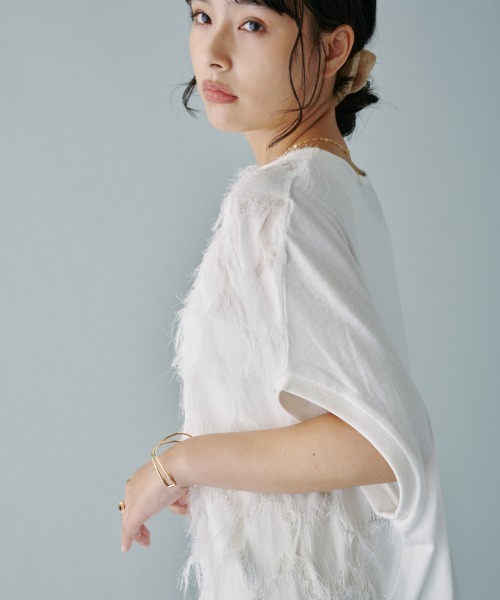 terrace(テラス)の「フロントフリンジシアーパターントップス(シャツ/ブラウス・レディース・オフホワイト/ベージュ/ブラック・MEDIUM)」の5枚目の写真