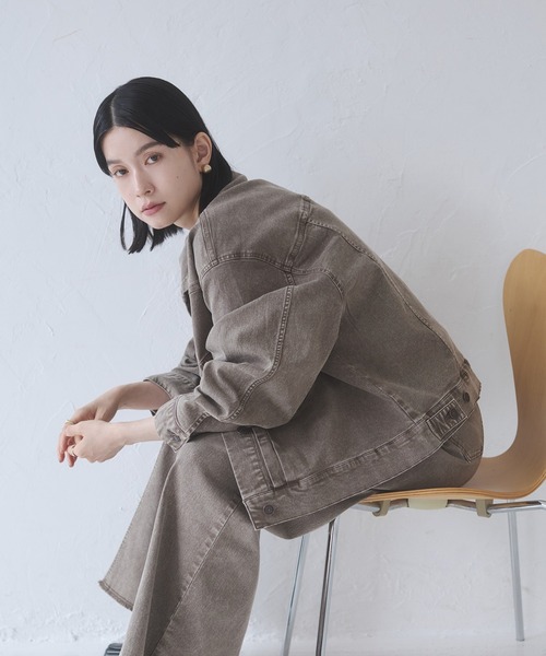 hunch（ハンチ）の「オーバーサイズ ツイル/デニムジャケット（デニムジャケット・レディース・ワンウォッシュ/ライトインディゴブルー/グレイッシュベージュ・FREE）」の8枚目の写真