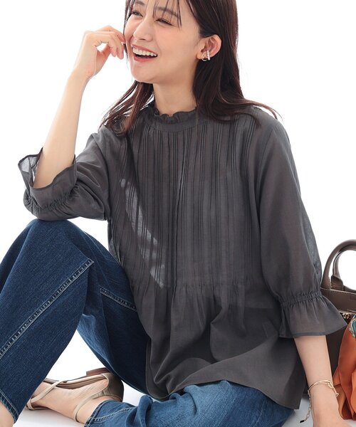 INDIVI（インディヴィ）の「【洗える/コットン】ピンタックシアーブラウス（シャツ/ブラウス・レディース・ライトグリーン/ホワイト/スミクロ/ブラック・34/15 /13/05/38）」の3枚目の写真