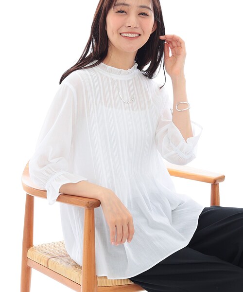 INDIVI（インディヴィ）の「【洗える/コットン】ピンタックシアーブラウス（シャツ/ブラウス・レディース・ライトグリーン/ホワイト/スミクロ/ブラック・34/15 /13/05/38）」の9枚目の写真