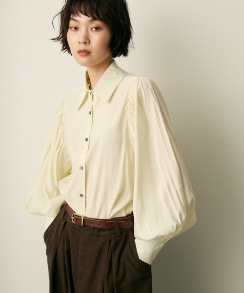 ■専用■美品 INED 2,3万円 ギャザーブラウス ボリュームスリーブブラウス ギャザーボリュームスリーブブラウス[tu440] | レディース