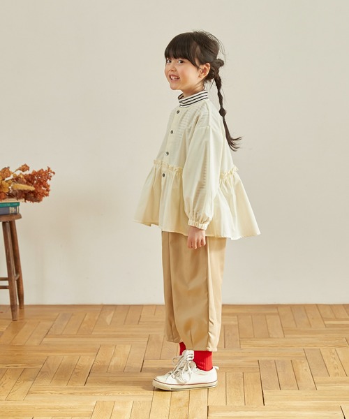 undeny.（アンディニ－）の「アンディニー フレアブラウス（シャツ/ブラウス・キッズ・ブラック/オフホワイト/ブルー・L/XL/M）」の5枚目の写真