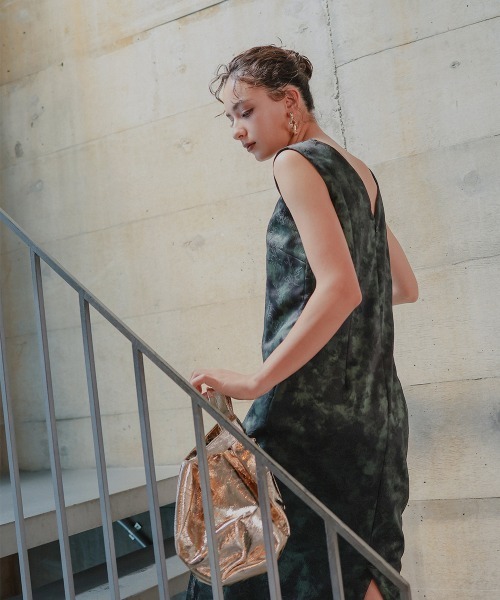 Callarus(カラルス)の「チュールボレロジャガードワンピースアンサンブルドレス〔Callarus〕(ドレス・レディース・ブラック系/グレー系/グリーン系・LL/L/M)」の13枚目の写真