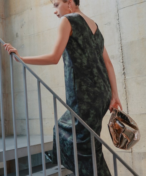 Callarus(カラルス)の「チュールボレロジャガードワンピースアンサンブルドレス〔Callarus〕(ドレス・レディース・ブラック系/グレー系/グリーン系・LL/L/M)」の14枚目の写真