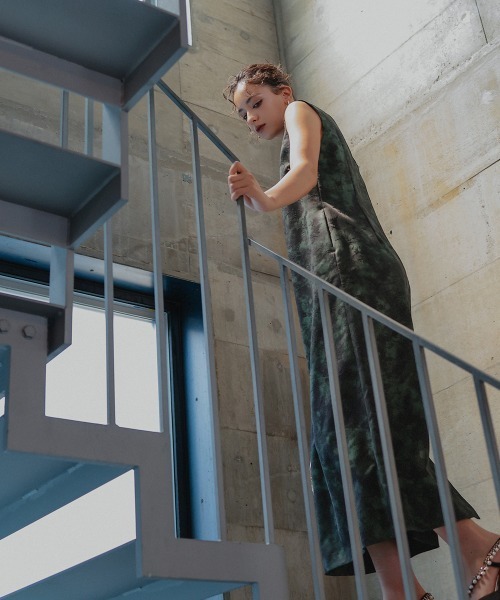 Callarus(カラルス)の「チュールボレロジャガードワンピースアンサンブルドレス〔Callarus〕(ドレス・レディース・ブラック系/グレー系/グリーン系・LL/L/M)」の15枚目の写真