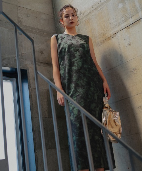 Callarus(カラルス)の「チュールボレロジャガードワンピースアンサンブルドレス〔Callarus〕(ドレス・レディース・ブラック系/グレー系/グリーン系・LL/L/M)」の16枚目の写真