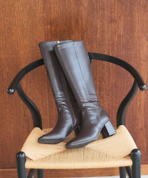 Doux archives（ドゥアルシーヴ）の「プレーンロングブーツ（ブーツ・レディース・ブラウン/ブラック・23.5/24.5）」の4枚目の写真