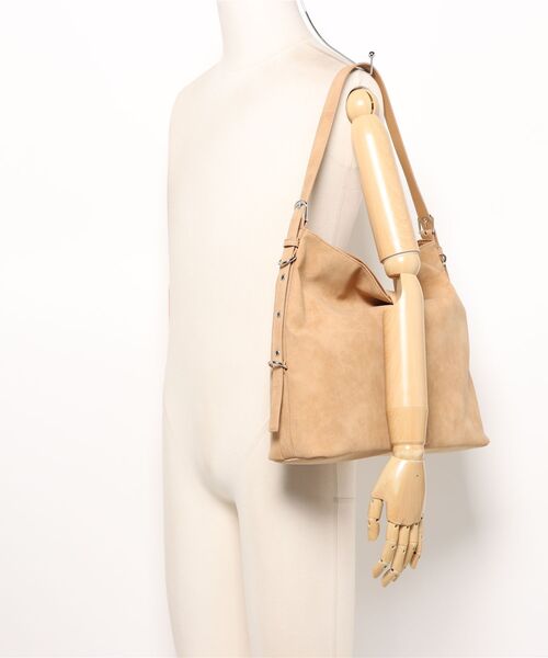 archives（アルシーヴ）の「スエードバックルＢＩＧバッグ（ショルダーバッグ・レディース・ベージュ/ブラウン・FREE）」の22枚目の写真