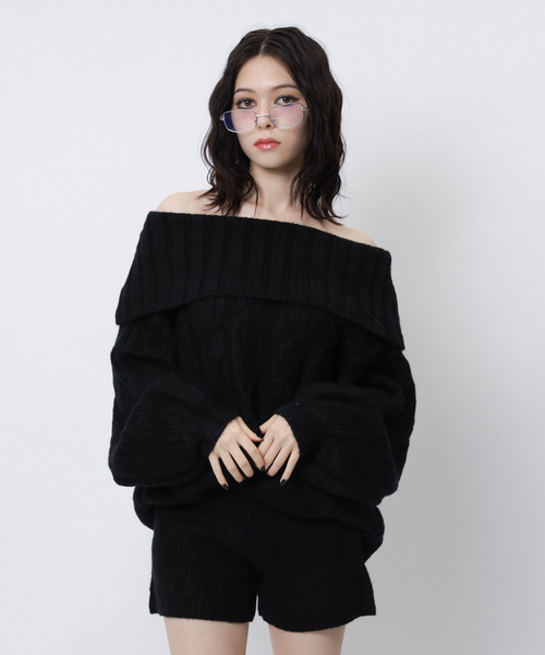 SPIRALGIRL（スパイラルガール）の「オフショルニット×ショートパンツ（ニット/セーター・レディース・グレー/ブラック/ベージュ・FREE）」の5枚目の写真