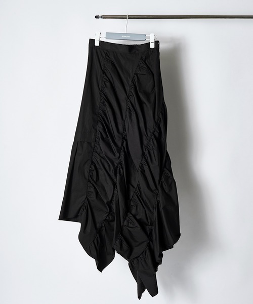 RUMCHE(ラムシェ)の「Typewriter Gathered Skirt / タイプライターギャザースカート(スカート・レディース・ブラック・FREE)」の1枚目の写真