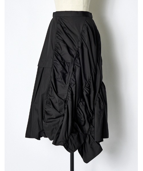 RUMCHE(ラムシェ)の「Typewriter Gathered Skirt / タイプライターギャザースカート(スカート・レディース・ブラック・FREE)」の8枚目の写真